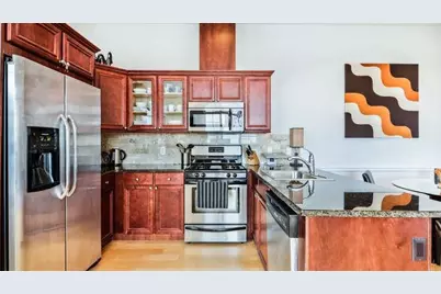 769 Montgomery St #605, Jersey City, NJ 07306 - Photo 6