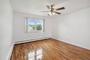 140 Hopkins Ave, Jersey City, NJ 07306 - Photo 12