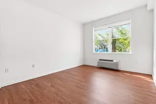 4 Constellation Pl, Jersey City, NJ 07305 - Photo 16