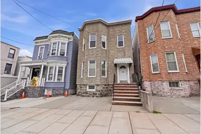 720 15th St, Union City, NJ 07087 - Photo 1
