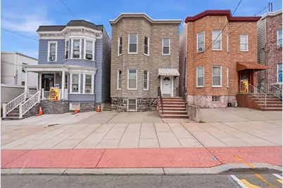 720 15th St, Union City, NJ 07087 - Photo 2