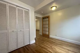 204 Christopher Columbus Dr, Jersey City, NJ 07302 - Photo 10