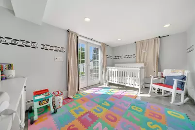 431 Van Renssalaer, Ridgefield, NJ 07657 - Photo 40