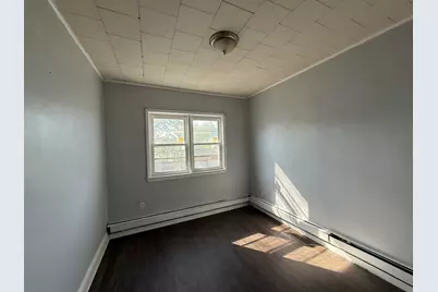 329 Columbia Ave #1, Jersey City, NJ 07307 - Photo 4