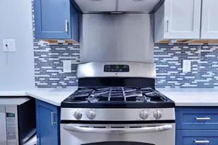 513 Avenue A, Bayonne, NJ 07002 - Photo 6