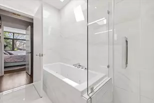 227 Montgomery St, Jersey City, NJ 07302 - Photo 14