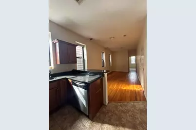 37 14th St #5, Bayonne, NJ 07002 - Photo 4