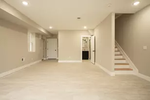 111 Poplar St, Jersey City, NJ 07307 - Photo 14
