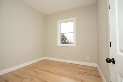 111 Poplar St, Jersey City, NJ 07307 - Photo 34