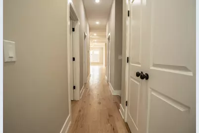 111 Poplar St, Jersey City, NJ 07307 - Photo 26