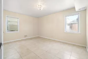 36 Crossgate Rd, Jersey City, NJ 07305 - Photo 14