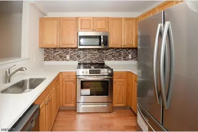 318 54th St #4E, West New York, NJ 07093 - Photo 8