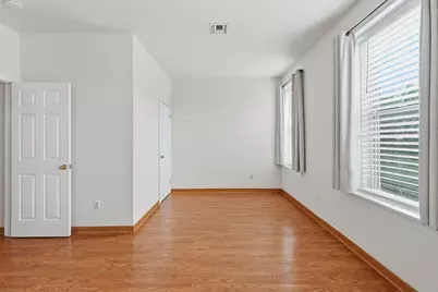 394 Woodlawn Ave #2, Jersey City, NJ 07305 - Photo 22