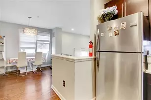 279 Roslyn Ct, West New York, NJ 07093 - Photo 2