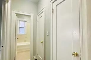 61 Corbin Ave, Jersey City, NJ 07306 - Photo 8