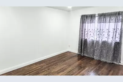 8 Van Nostrand Ave #Upper Floors, Jersey City, NJ 07305 - Photo 4