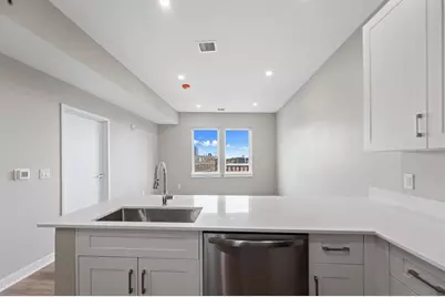 475 Communipaw Ave #205, Jersey City, NJ 07304 - Photo 2