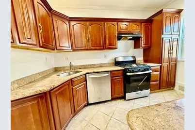 204 Olean Ave #2, Jersey City, NJ 07306 - Photo 4