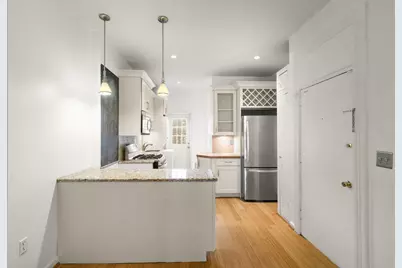 50 Bright St #1L or 101, Jersey City, NJ 07302 - Photo 4