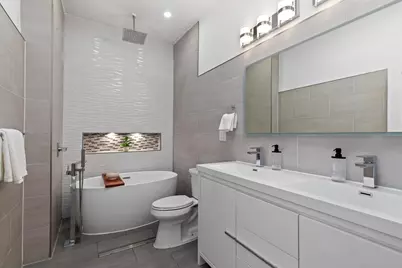 7 Burr Pl, Weehawken, NJ 07086 - Photo 18
