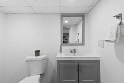7 Burr Pl, Weehawken, NJ 07086 - Photo 30