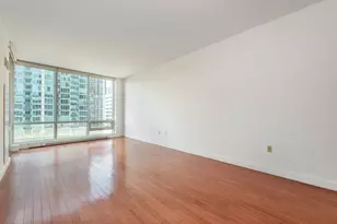 1 Shore Ln, Jersey City, NJ 07310 - Photo 8