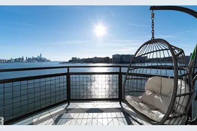 600 Harbor Blvd #1064, Weehawken, NJ 07086 - Photo 1