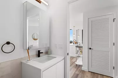 55 Jordan Ave #5506, Jersey City, NJ 07306 - Photo 6