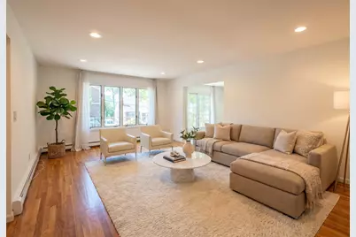 531 Day Ave #1, Ridgefield, NJ 07657 - Photo 2