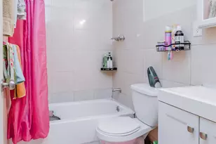 77 Wallis Ave, Jersey City, NJ 07306 - Photo 14