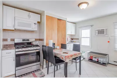 77 Wallis Ave #2, Jersey City, NJ 07306 - Photo 4