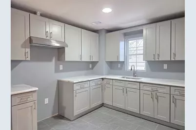 82 Mallory Ave #1, Jersey City, NJ 07304 - Photo 4