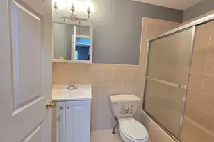 82 Mallory Ave, Jersey City, NJ 07304 - Photo 8