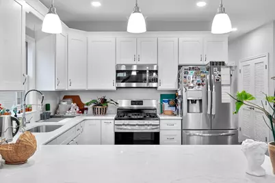 42 Grace St #2, Jersey City, NJ 07307 - Photo 6