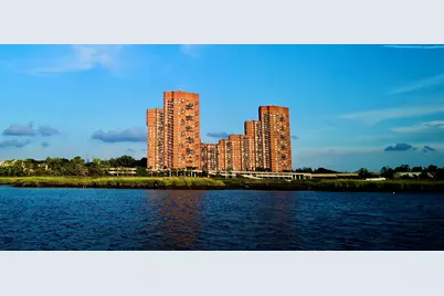1434 Harmon Cove Tower #1434, Secaucus, NJ 07094 - Photo 26