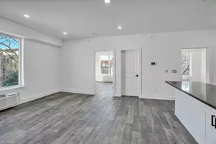 521 10th St, Union City, NJ 07087 - Photo 6