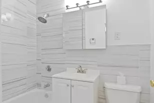 135 Montgomery St, Jersey City, NJ 07302 - Photo 10