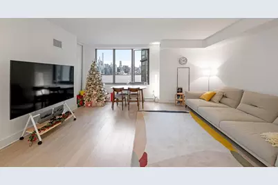 9 Avenue At Port Imperial #713, West New York, NJ 07093 - Photo 8