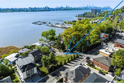 5 Vista Lane, Edgewater, NJ 07020 - Photo 1