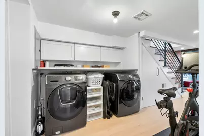 29 Prospect St, Jersey City, NJ 07307 - Photo 16