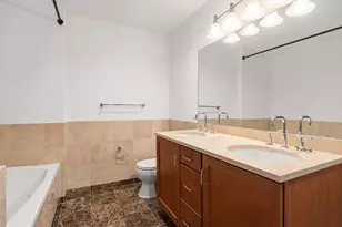 389 Washington St, Jersey City, NJ 07302 - Photo 18