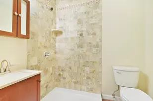 67 Oakland Ave, Jersey City, NJ 07306 - Photo 8