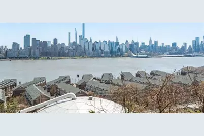 6045 Blvd East #C9, West New York, NJ 07093 - Photo 18