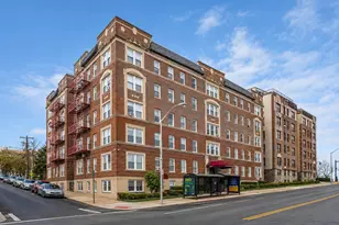 6045 Blvd E, West New York, NJ 07093 - Photo 1