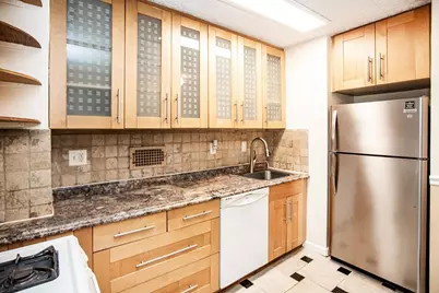 201 St Pauls Ave #4W, Jersey City, NJ 07306 - Photo 10