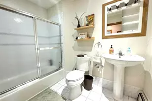 85 Chestnut Ave, Jersey City, NJ 07306 - Photo 12