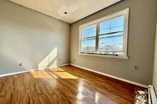 341 Lembeck Ave, Jersey City, NJ 07305 - Photo 4