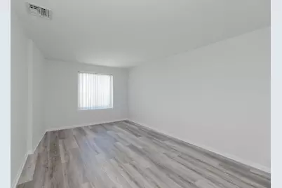 1906 Paterson Plank Rd #3C, North Bergen, NJ 07047 - Photo 6