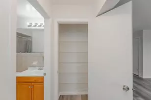 1906 Paterson Plank Rd, North Bergen, NJ 07047 - Photo 14