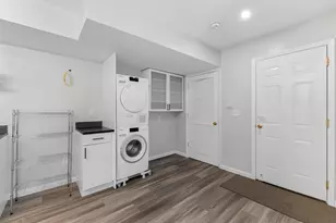 19 Cambridge Ave, Jersey City, NJ 07307 - Photo 36